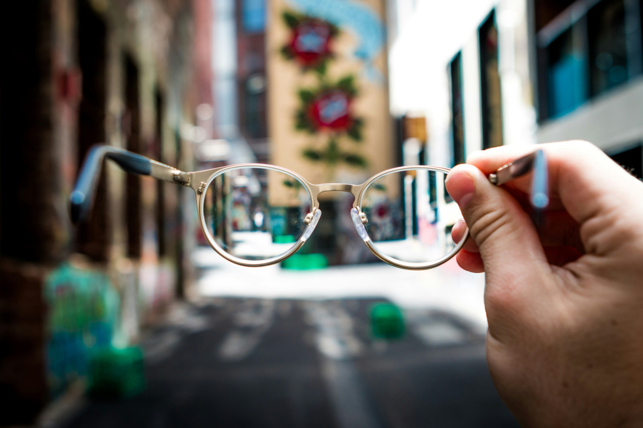Lentes, anteojos, gafas. Foto: Unsplash